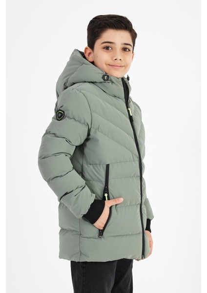 Açık Yeşil Erkek Çocuk Sabit Kapüşonlu Şişme Deri Karışımlı Kumaş Mont&kaban fırsatları