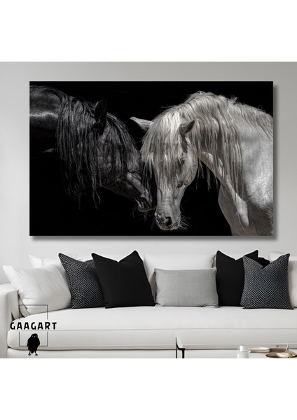 Tekli Yatay Kanvas Dekoratif Duvar Tablosu Siyah Beyaz At