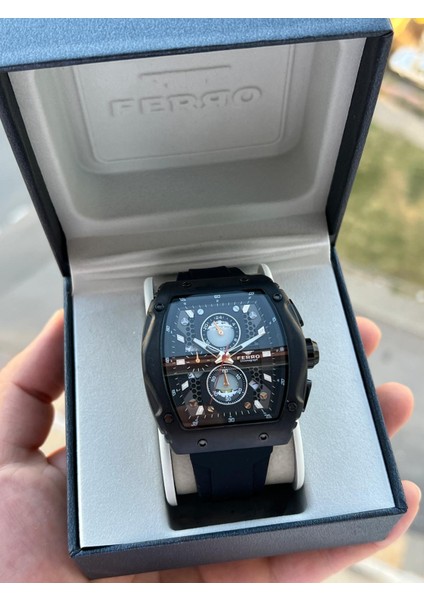 Silikon Kordon Iç Fonksiyonları Aktif 30 mt Suya Dayanıklı Erkek Kol Saat EFM.31346-H