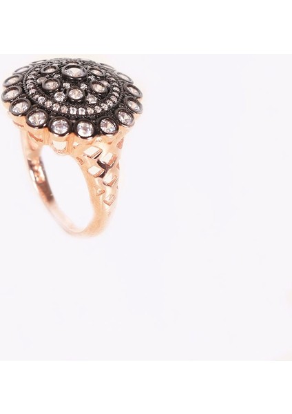 Elmas Montürlü Gümüş Yüzük NUR-YZ00796