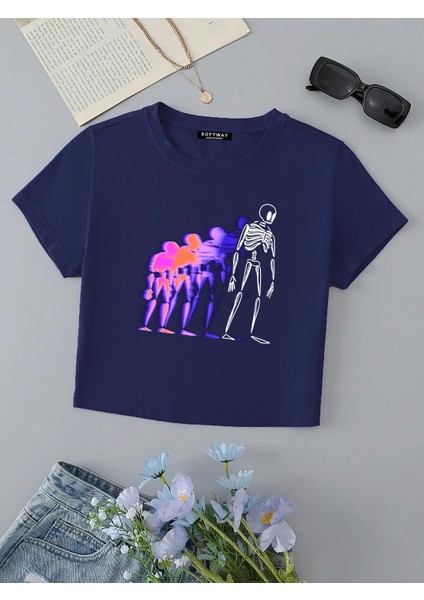 Kadın Kısa Kollu Basic Dar Kalıp Colorful Skeleton Baskılı Crop T-Shirt - Indigo