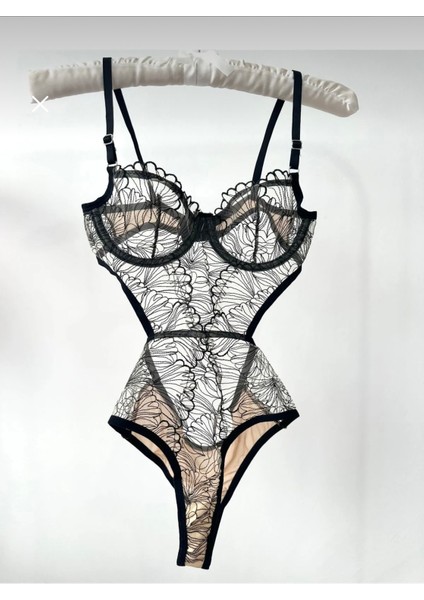 Siyah Balenli Transparan Dantelli Bodysuıt