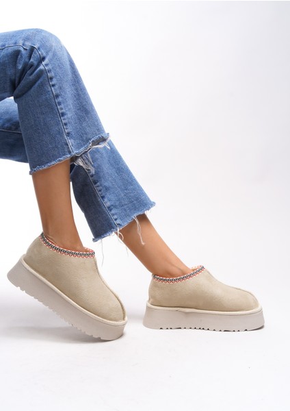 Frilvalor Kadın Yüksek Tabanlı Kısa Rahat Bot 0012202 indirimleri