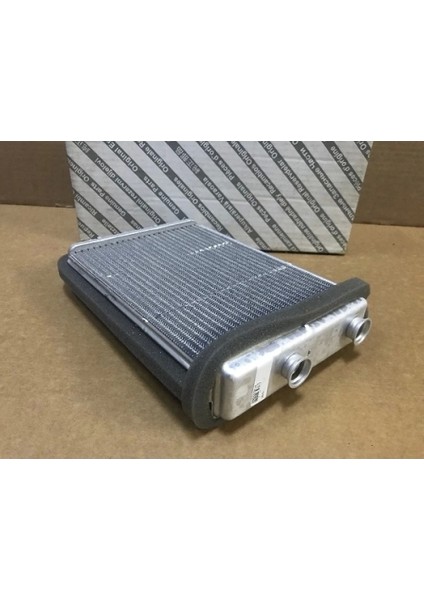 Kalorıfer Radyatörü Fıat Doblo / Idea / Punto 1,3 Mjt-1,9 D-Jtd 01-10 (Oem No: 46722928)