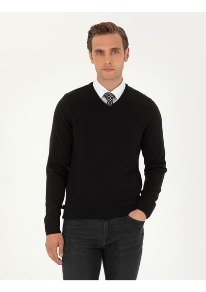 Erkek Siyah Slim Fit V Yaka Basic Triko Kazak 50296583-VR046