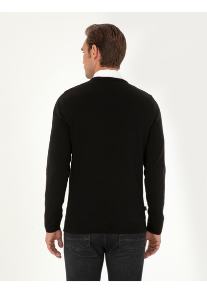 Erkek Siyah Slim Fit V Yaka Basic Triko Kazak 50296583-VR046 indirimleri