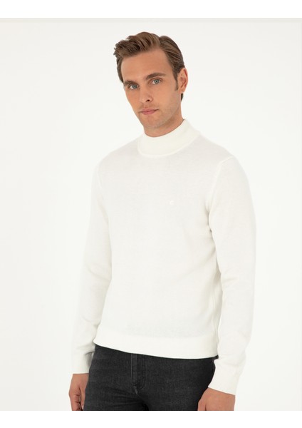 Erkek Ekru Slim Fit Yarım Balıkçı Yaka Basic Triko Kazak 50296548-VR019 modelleri