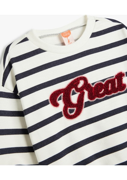 Sweatshirt Slogan Baskı Detaylı Uzun Kollu Bisiklet Yaka Şardonlu Pamuklu