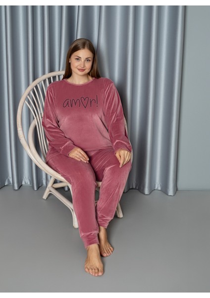 Pembe Büyük Beden Kadife Pijama Takımı fiyatları