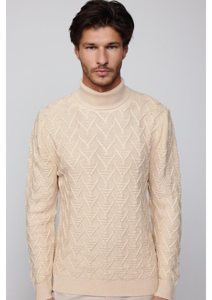 Slim Fit Dar Kesim Tam Balıkçı Yaka Desenli Bej Erkek Triko Kazak modelleri