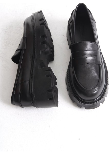 Kadın Kalın Taban Deri Loafer Siyah - MCGVND1013 - S