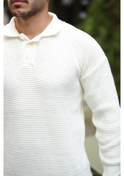 Modern Fit Polo Yaka Çizgili Triko Kazak - Ekru
