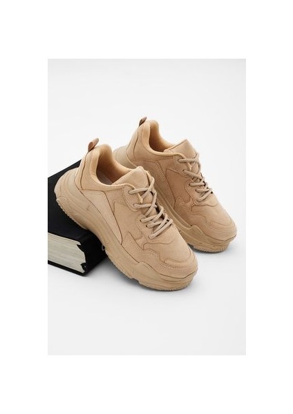 Kadın Bej Yüksek Taban Bağcıklı Spor Ayakkabı