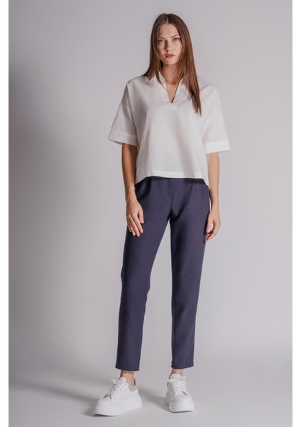 Kadın Yandan Cepli Arka Cep Fleto Beli Lastikli ve Pilili Slim Fit Pantolon Lacivert modelleri