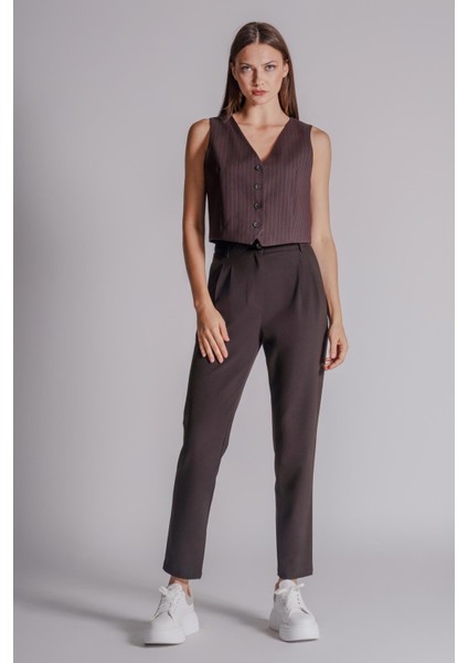 Kadın Yandan Cepli Arka Cep Fleto Beli Lastikli ve Pilili Slim Fit Pantolon Kahverengi fiyatları