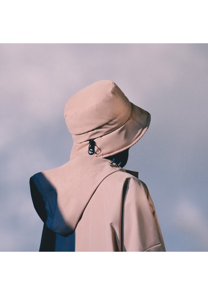 Sand Puffer Bucket Hat