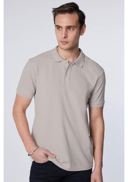 Erkek 5'li Paket Siyah-Gri-Beyaz-Haki-Bordo Slim Fit Dar Kesim Pamuklu Düz Pike Polo Yaka Tişört modelleri