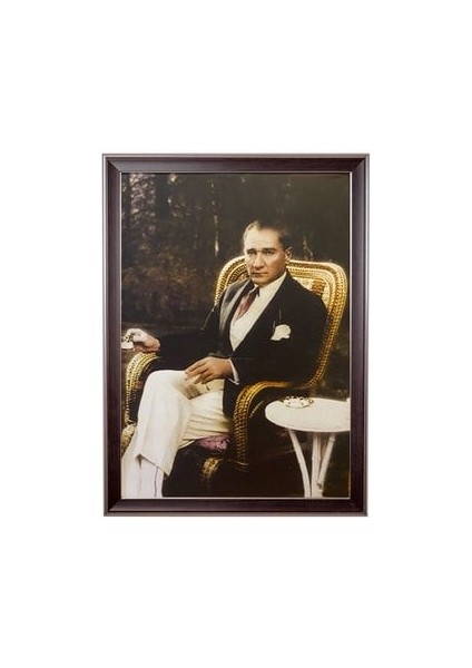 Kahverengi Çerçeveli Atatürk Portresi 55X75CM