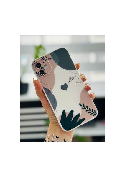 Iphone 11 Uyumlu (12 Görünümlü Köşeli ) Içi Kadife Secret Garden Renkli Kılıf