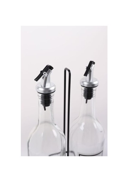 2 Adet Şeffaf Dibi Çukur 750 ml Etiketli Yağlık ve Siyah Stant