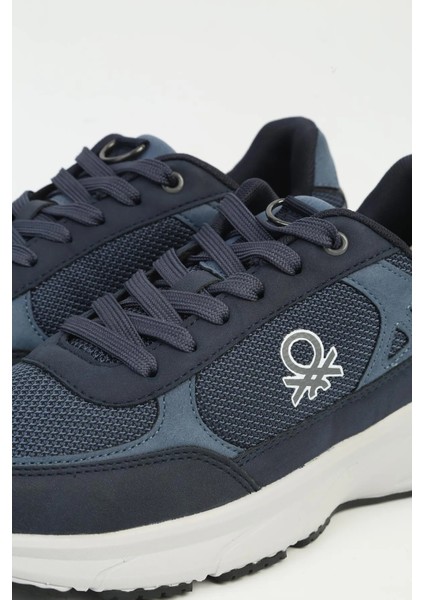 ®BNI-11068 Ithal Memory Foam Sneakers.