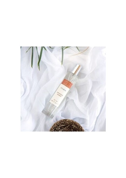 Oryantal Amber Unisex Vücut Spreyi 155 ml Doğal İçerikli Kalıcı Ferah Esans fiyatları