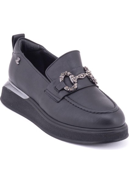 2451401k Kadın Deri Tokalı Ayakkabı - Siyah Rugan - 36 fiyatları