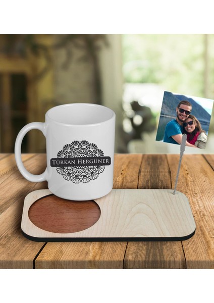 Kişiye Özel Tasarım Kupa Bardak ve Fotoğraflı Notluk Ahşap Bardak Altlığı 100842
