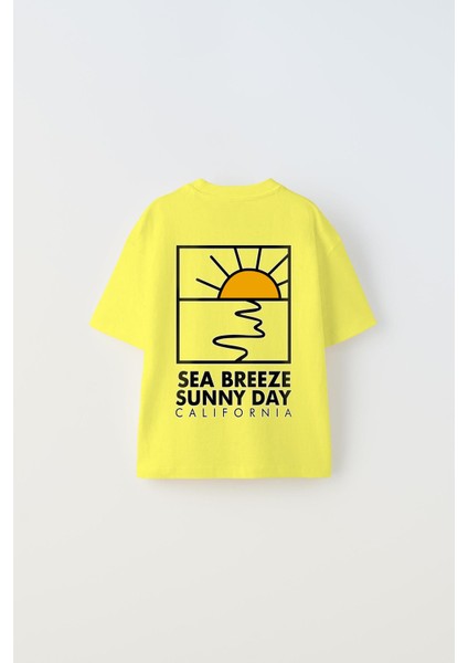 Sea Breeze Sunny Day California Yazılı Güneş Tasarım Baskılı Sarı Çocuk T-Shirt