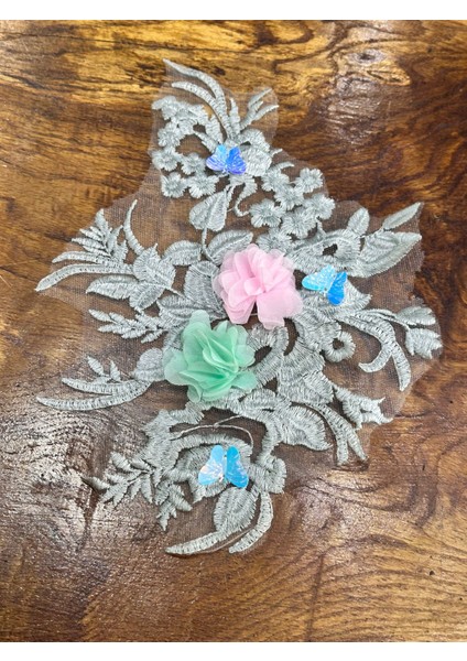 Kelebekli Çiçekli Güpür Tül Dikiş Aplike 31X24 cm