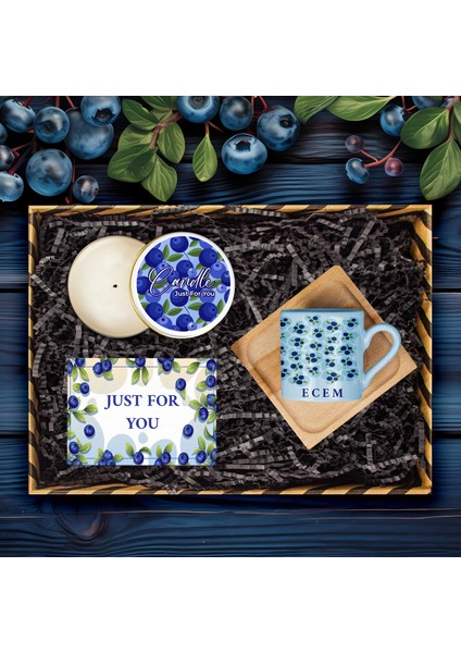 Kişiye Özel Yaban Mersini Temalı Türk Kahvesi Fincanı & Mum & Mesaj Kartı Hediye Kutusu 114048