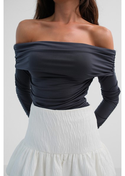 Omuz Dekolte Straplez Gri Bluz modelleri