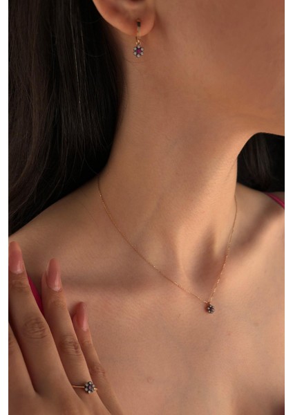 14 Ayar Altın Bordo Taş Detaylı Papatya Set