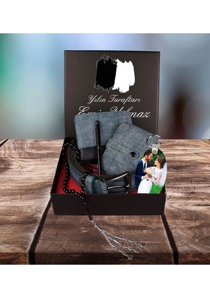 Taraftara Özel Cüzdan Kartlık Kemer Tesbih Kalem ve Fotoğraflı Anahtarlık Erkek 94455 fırsatları