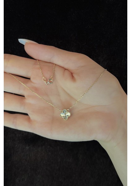 14 Ayar Altın Mini Shine Yonca Kolye fırsatları