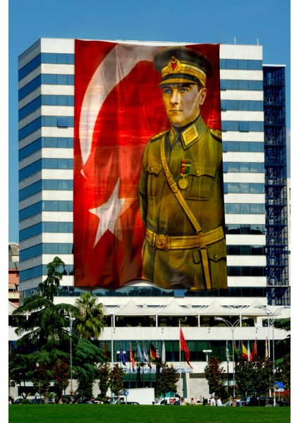 Atatürk Posteri 70X105 cm (10 Adet) 1. Kalite Raşel Kumaş