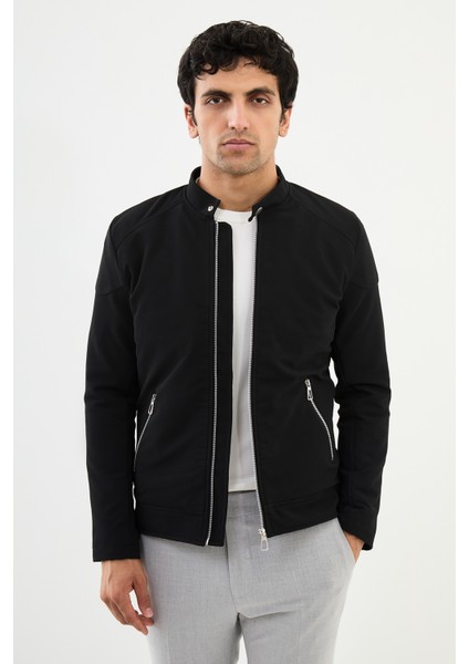 Düz Siyah Slim Fit Hakim Yaka Erkek Mont