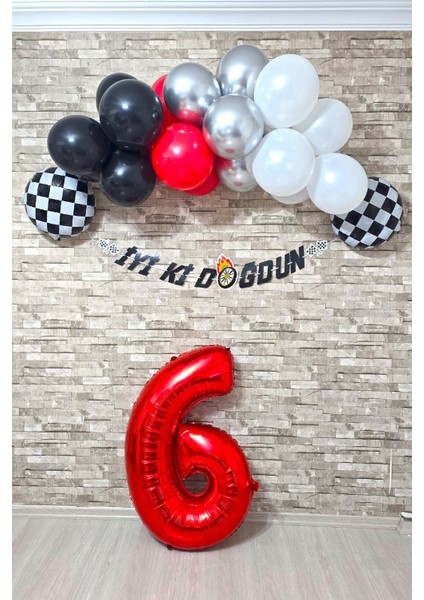 Yarış Temalı Doğum Günü Parti Seti 100CM Yaş Balonlu Bannerlı Doğum Günü Süsleme Seti
