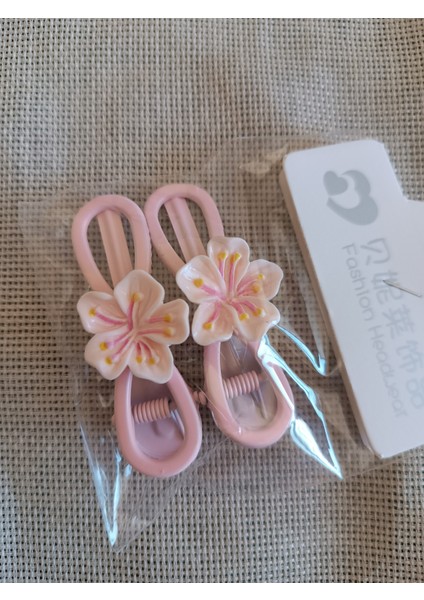 Ortası Mine Kaplamalı Lotus Çiçeği Fiyonk Pembe Çiftli Metal Çocuk Pens Toka