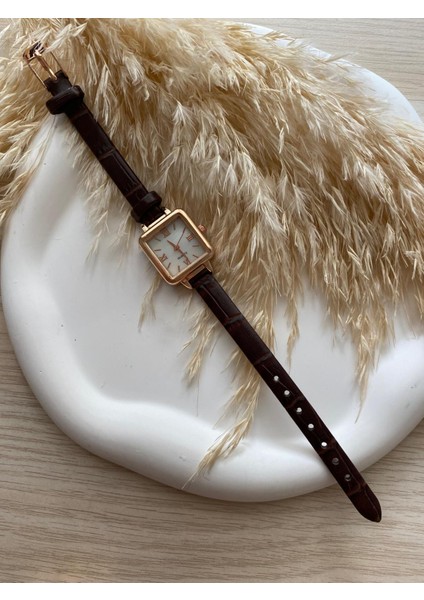 Bs Stıll Vintage Kadın Kol Saati Retro Quartz Minimal Deri Dordon 1 Adet