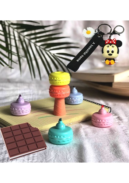 Makaron 6'lı Keçeli Kalem ve Çikolata Kokulu Misgibi Defter Anahtarlık Set