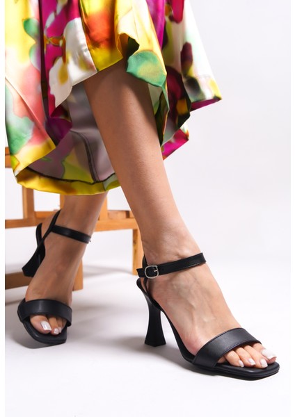 Eludynn Kadın Topuklu Ayakkabı 0012348 modelleri