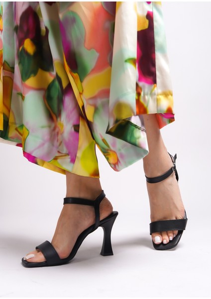 Eludynn Kadın Topuklu Ayakkabı Orta Topuklu Şık Tasarım Siyah Renk indirimleri