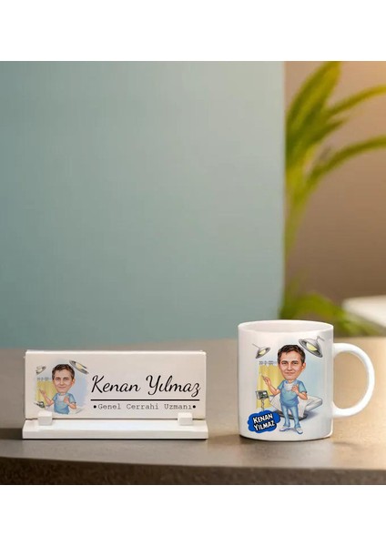 Kişiye Özel Cerrah Temalı Karikatürlü Masaüstü Isimlik ve Kupa Bardak