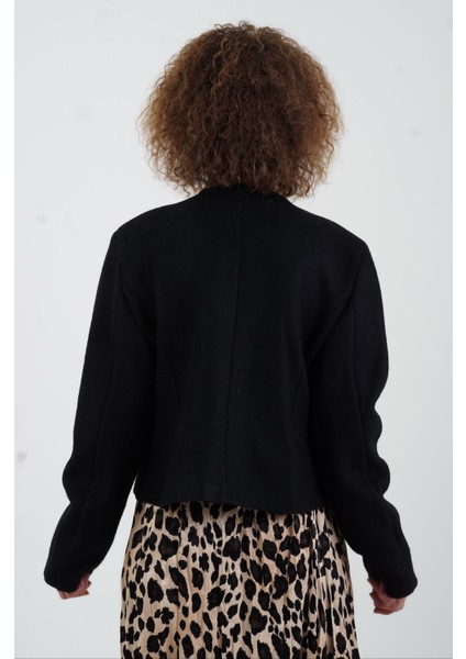 Siyah Gold Düğmeli Örme Keçe Ceket fırsatları
