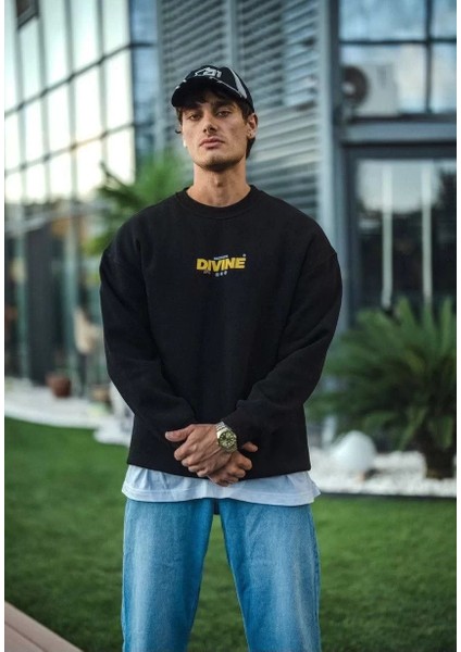 Kışlık Bisiklet Yaka Baskılı Sweatshirt - Siyah fiyatları