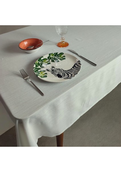 160*220 cm Açık Gri Ince Polyester Masa Örtüsü(Lm)