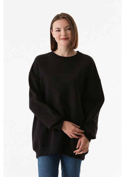 Çift Kalp Nakışlı Oversize Sweatshirt