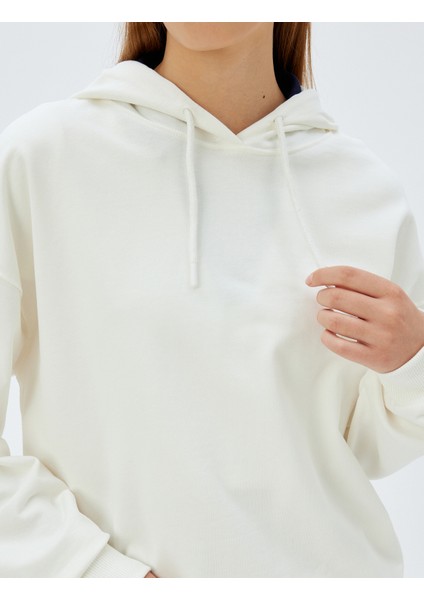 Kapşonlu Sweatshirt Basic Uzun Kollu Üç Iplik Pamuklu indirimleri