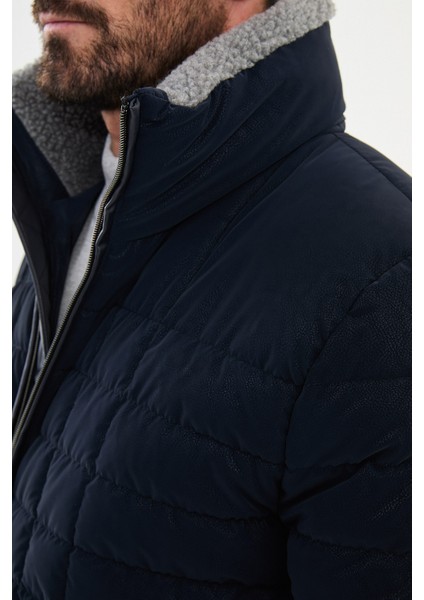 Kapitone Lacivert Slim Fit Kürklü Dik Yaka Erkek Mont